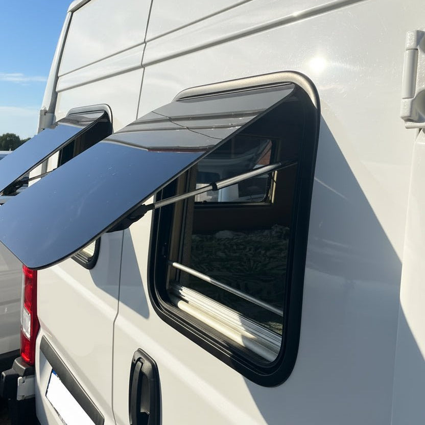 Baie projetable SHADE (Dimensions pour porte arrière fourgons L2H2 - L4H3) - Vanlife - Store