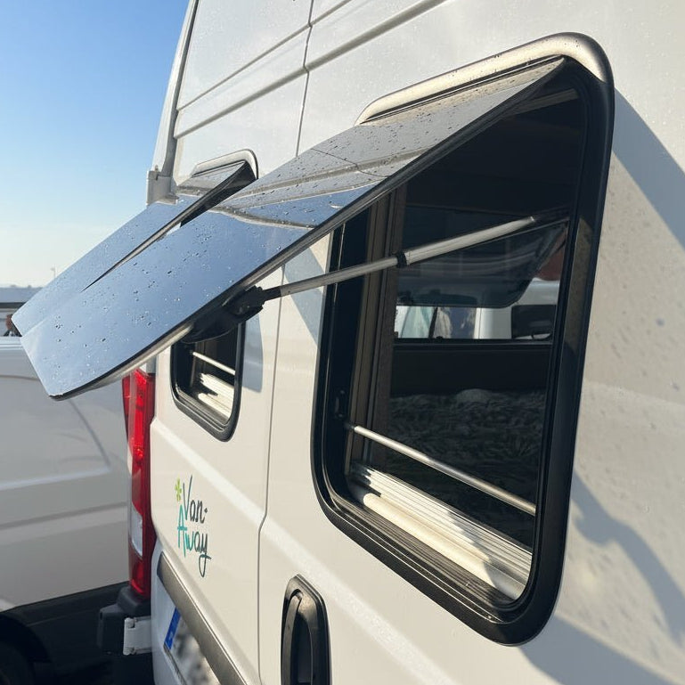 Fenêtre SHADE 1450 x 550 - avec store et moustiquaire - Vanlife-Store