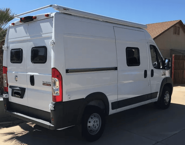 Baie projetable LIGHT - avec store et moustiquaire - Vanlife-Store