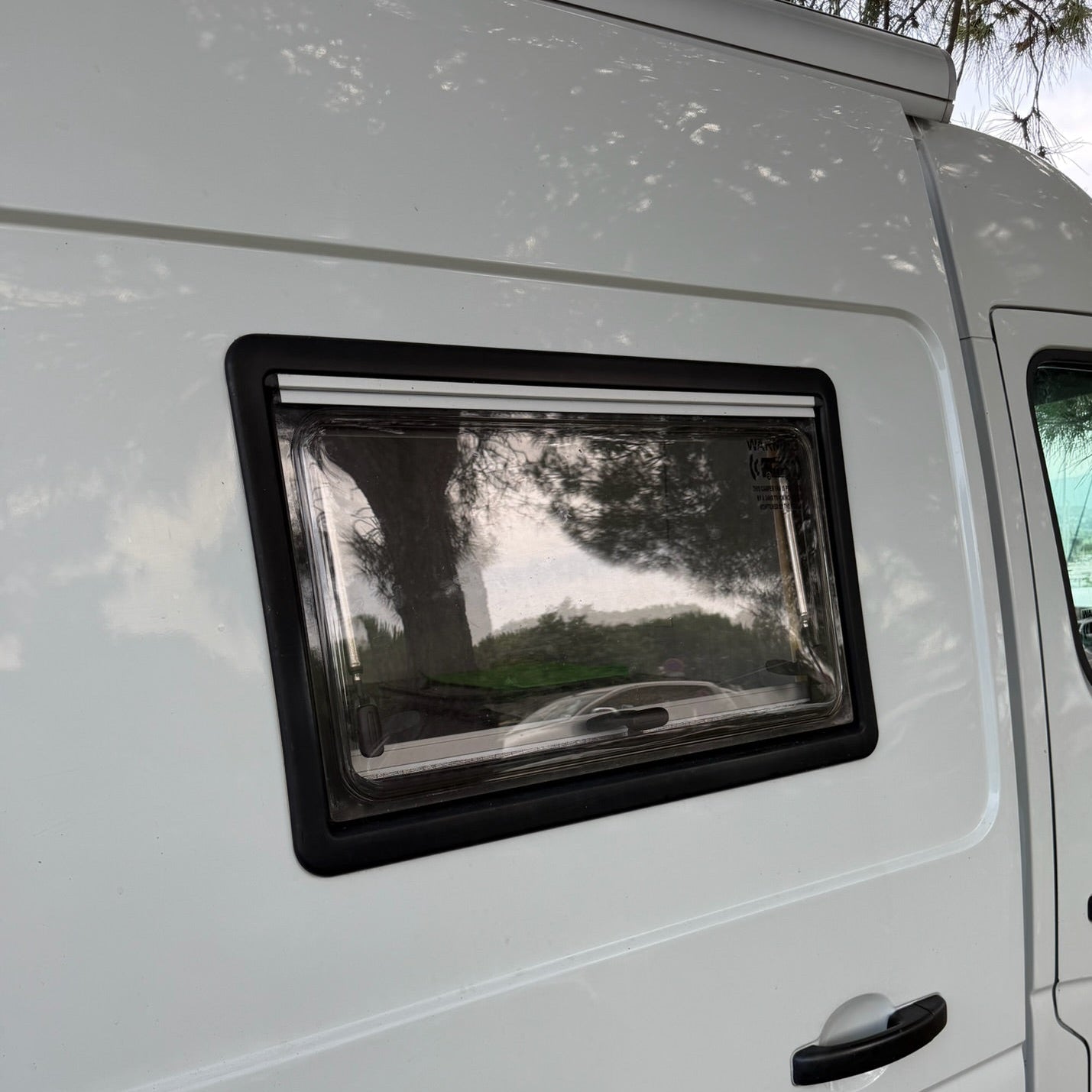 Baie projetable S4 - Vanlife-Store