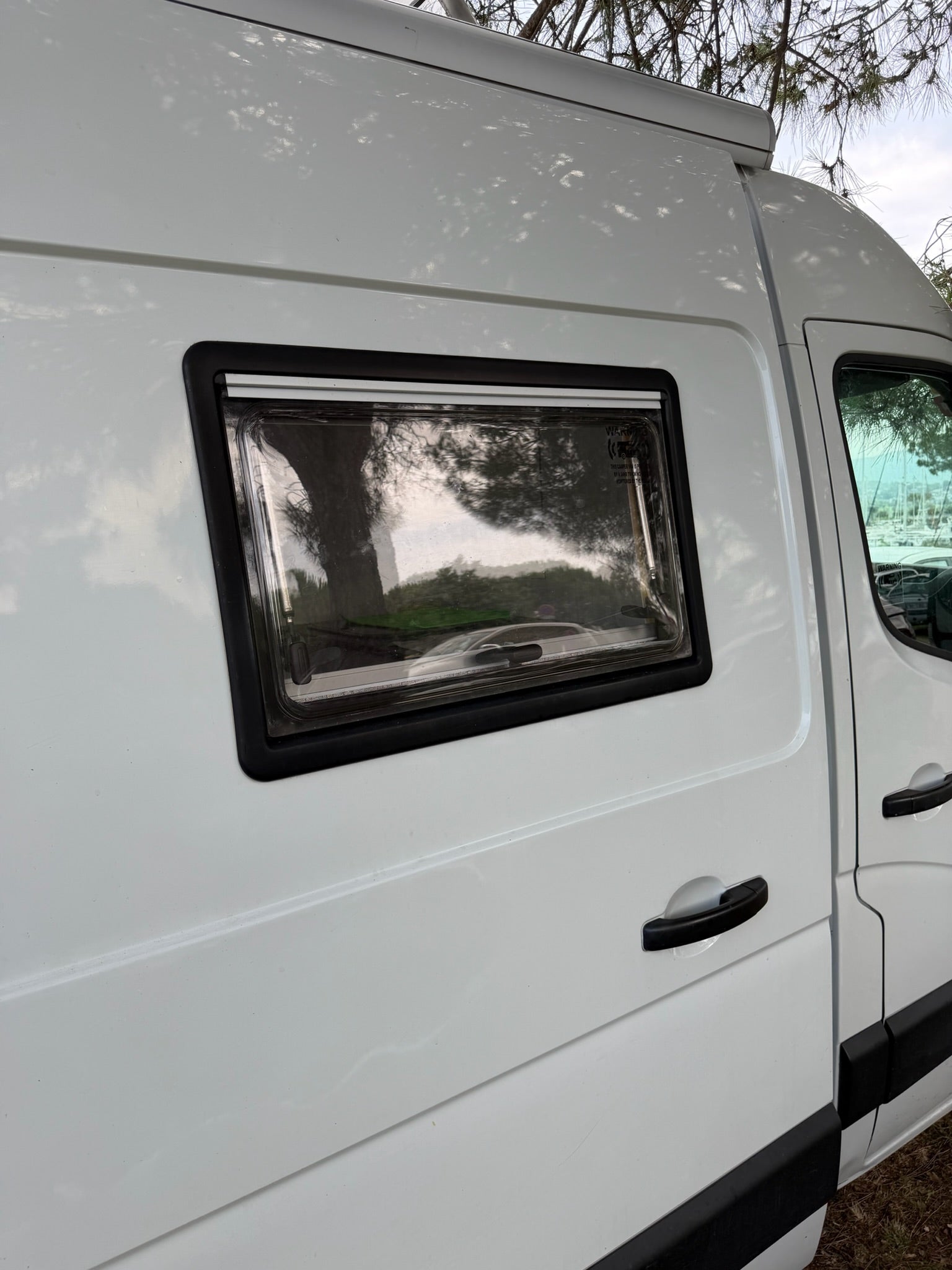 Baie projetable S4 - Vanlife-Store