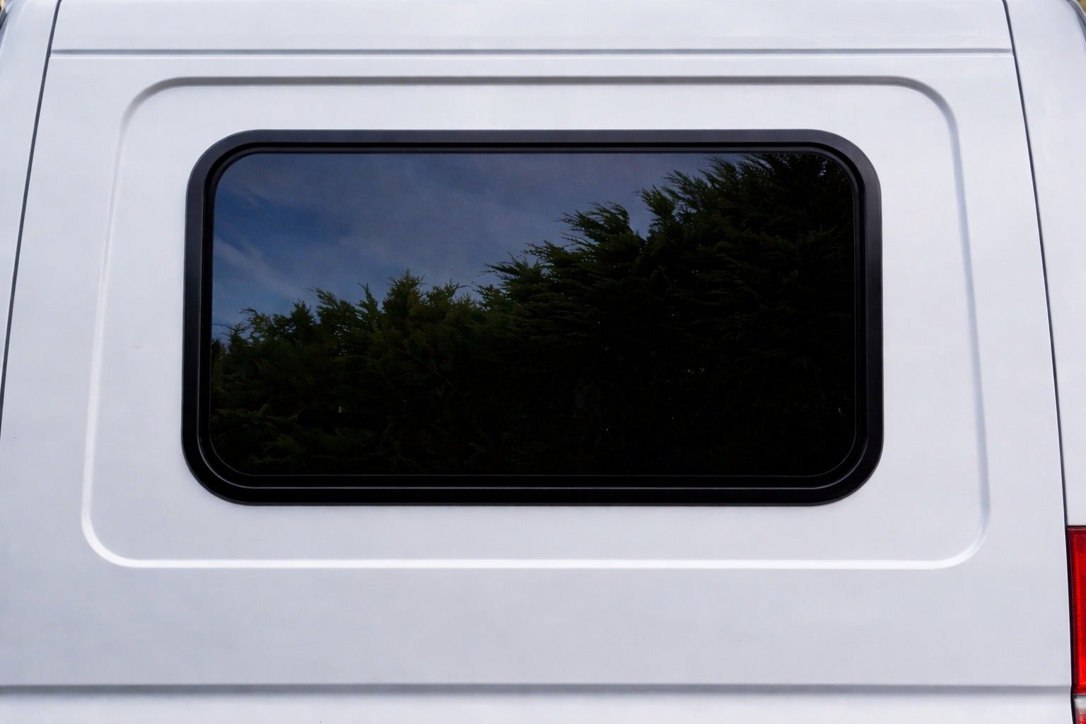 Baie projetable SHADE - Pour porte coulissante Ducato / Master / Jumper L2H2 - Vanlife - Store